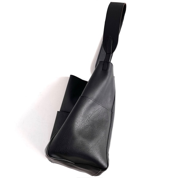 ✨ SOLD || NWOT New Anthropologie Tia Slouchy Bucket Bag in Black Vegan Leather - Picture 6 of 14